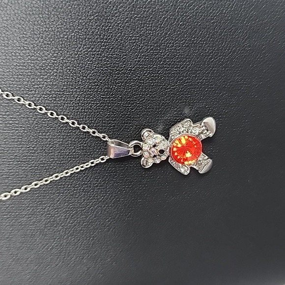 Bear Pendant Silver Tone Necklace Rhinestone - Picture 4 of 10